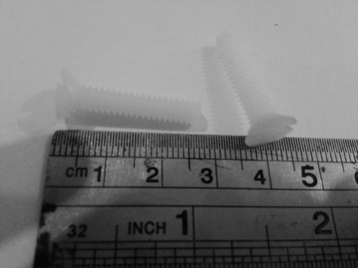Nylon Screw for VGun 5mm x 25mm